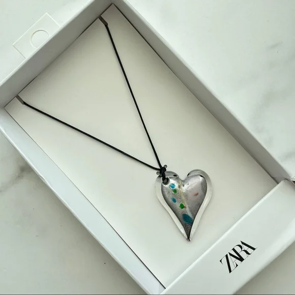 Zara Glass Heart Necklace Pendant on Cord - Picture 6 of 8